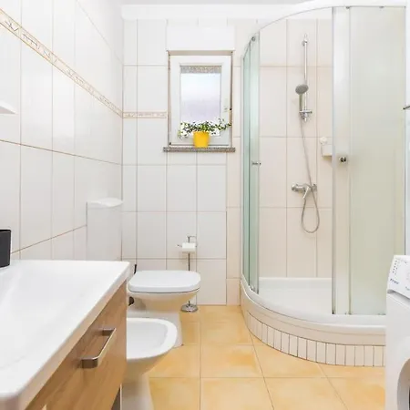 Apartment Salvia Pula